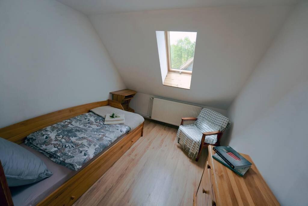 Chatka Czarny Bocian W Podgorzynie Exterior foto