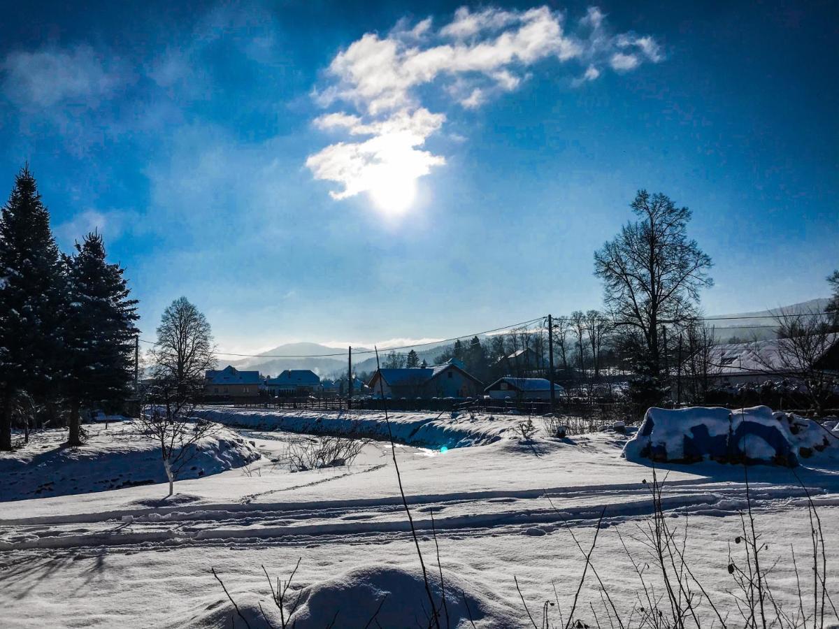Chatka Czarny Bocian W Podgorzynie Exterior foto